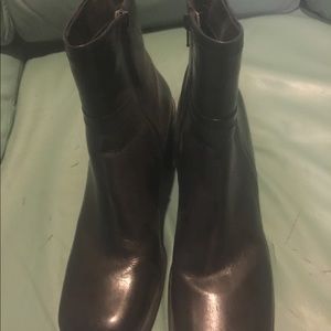 Nine West Black boots  M9
